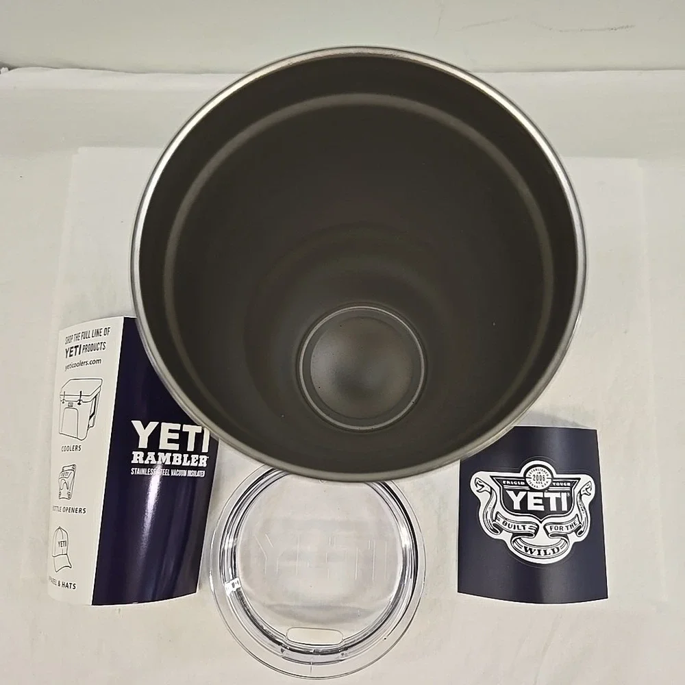 Yeti Rambler 30 oz Stainless Steel Tumbler Black Portable Mugs - Picture 7 of 8